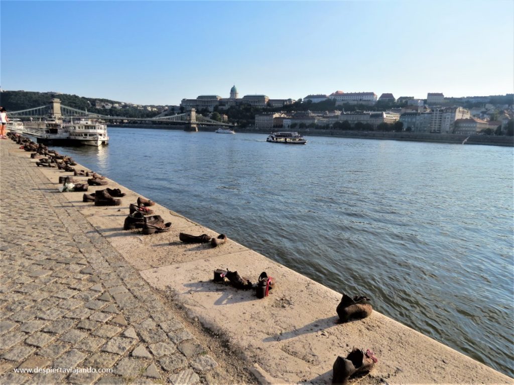 Homenaje a los pies del Danubio