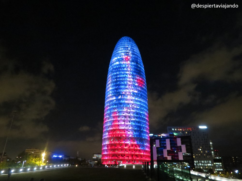 Torre Agbar - 12 lugares secretos que ver en Barcelona